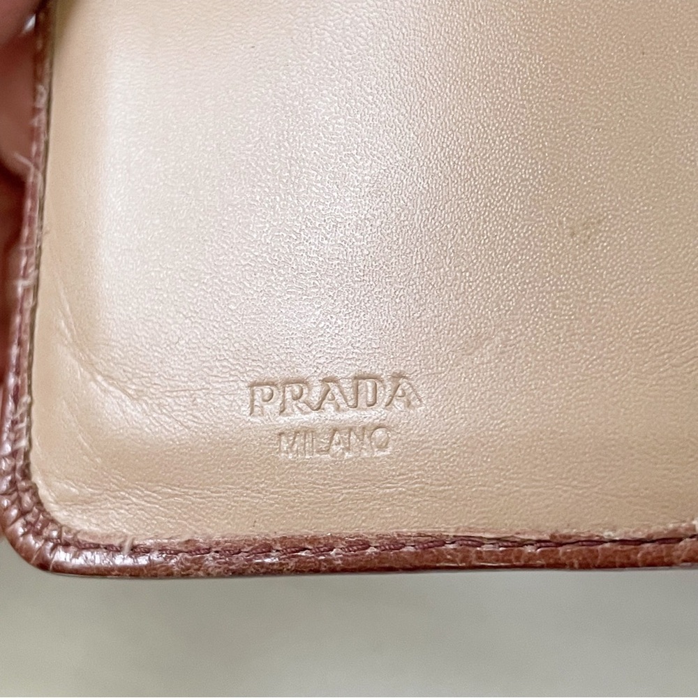 Prada pink glace calf leather medium compact French wallet - Picture 10 of 10
